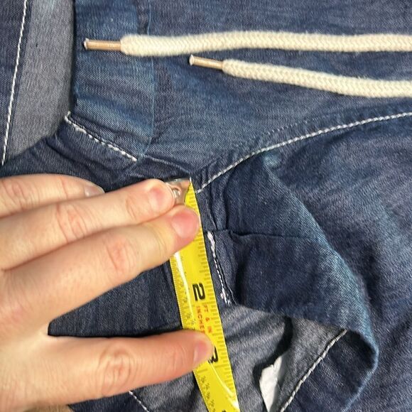 (3/$15) BBJ Los Angeles Jean look, pull on shorts size medium - Picture 7 of 7